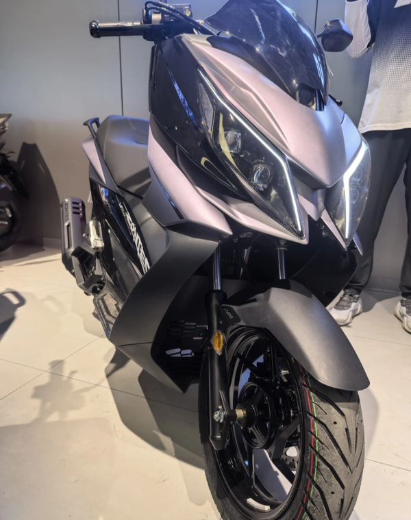 Đại chiến Air Blade, ‘vua xe ga’ 150cc mới ‘một 9 một 10’ với Honda SH chính thức ra mắt giá 45,4 triệu đồng ảnh 7