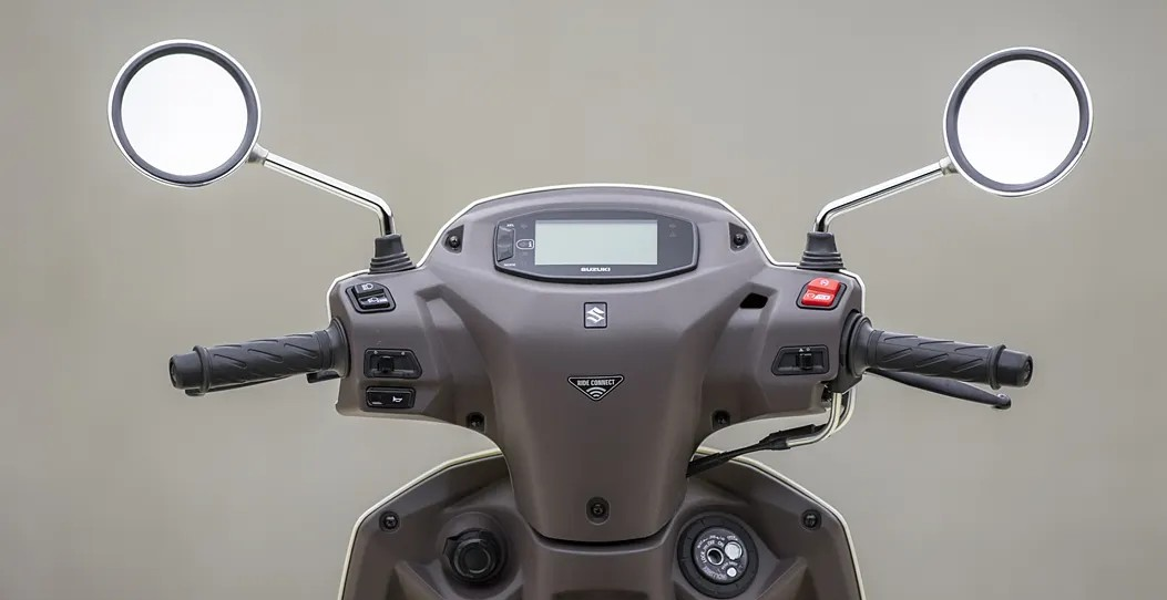 Suzuki chính thức ra mắt ‘cơn ác mộng’ của Honda LEAD với giá hấp dẫn, thiết kế ‘nét’ hơn ‘Tiểu SH’ Vision ảnh 5