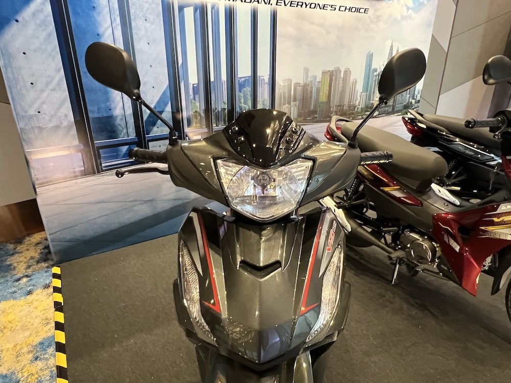 Tin xe hot 6/5: Honda trình làng ‘vua côn tay’ mới giá rẻ, phân khúc khác Winner R và Yamaha Exciter, có phanh ABS ảnh 2