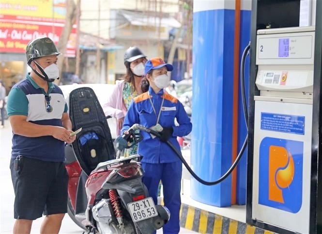Tin xe ‘hot’ 8/5: Honda bắt đầu nhận cọc ‘vua côn tay’ 150cc mới giá 38 triệu đồng, phân khúc rẻ hơn Winner R và Exciter ảnh 2