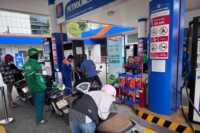 Tin xe trưa 8/5: Suzuki chính thức ra mắt ‘ông hoàng côn tay’ 249cc giá rẻ mới, phân khúc trên Winner R và Exciter ảnh 2