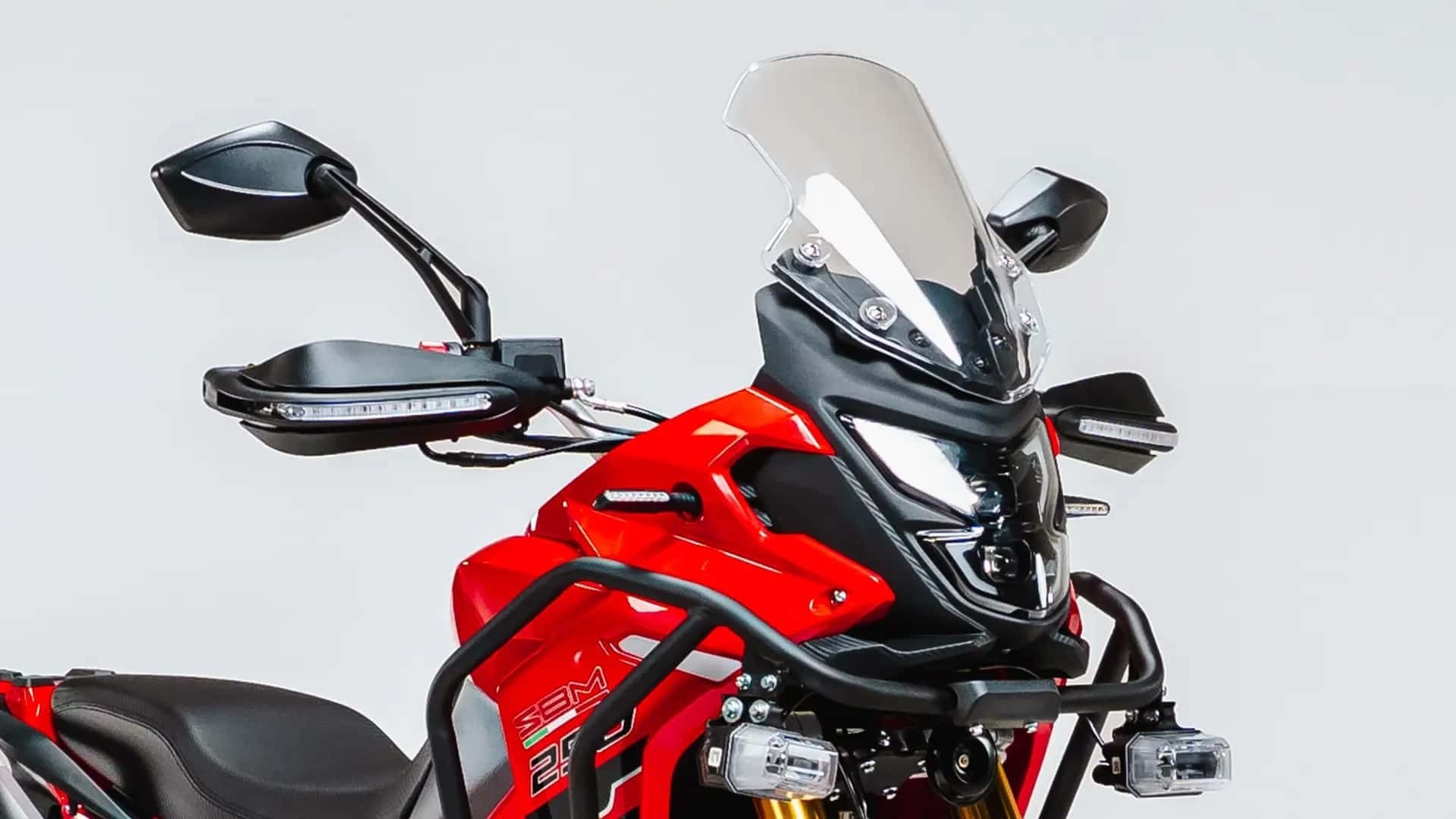 Tin xe trưa 8/5: Suzuki chính thức ra mắt ‘ông hoàng côn tay’ 249cc giá rẻ mới, phân khúc trên Winner R và Exciter ảnh 3