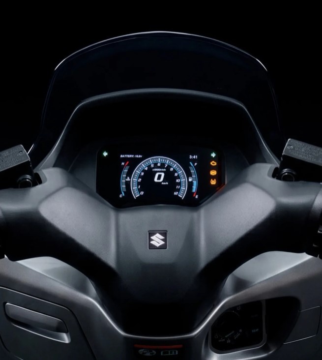 Suzuki chính thức ra mắt ‘vua xe ga’ 150cc mới ‘nét’ hơn Honda Air Blade, có ABS và TCS như SH 160i, giá 74 triệu đồng ảnh 7