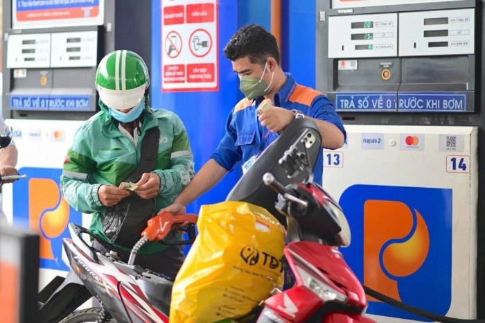 Tin xe trưa 19/5: ‘Vua côn tay’ 144cc mới phân khúc khác Yamaha Exciter và Honda Winner R ra mắt với giá rẻ ảnh 2