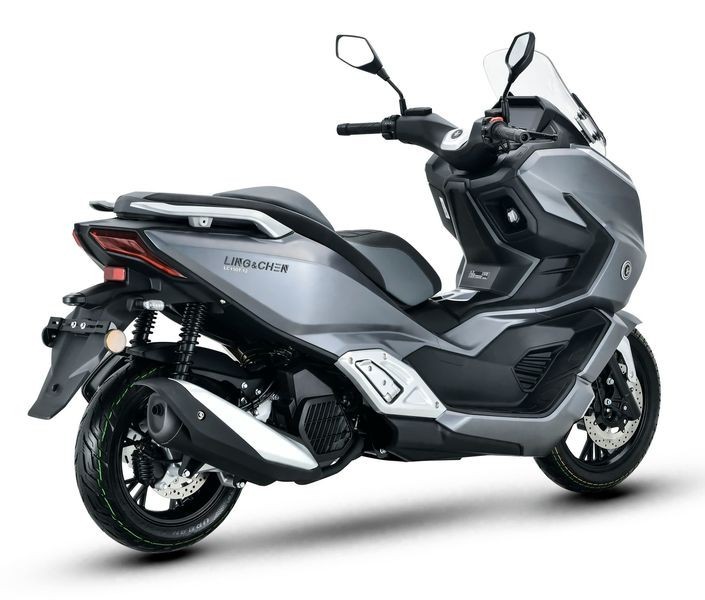 Tin xe trưa 20/5: Chính thức ra mắt ‘vua xe ga’ 150cc mới trang bị ngang cơ Honda SH, giá rẻ hơn cả Air Blade ảnh 1