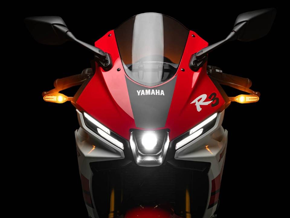 Yamaha chính thức ra mắt ‘vua côn tay’ mới phân khúc trên Exciter và Honda Winner R, giá hấp dẫn mà trang bị cực xịn ảnh 4