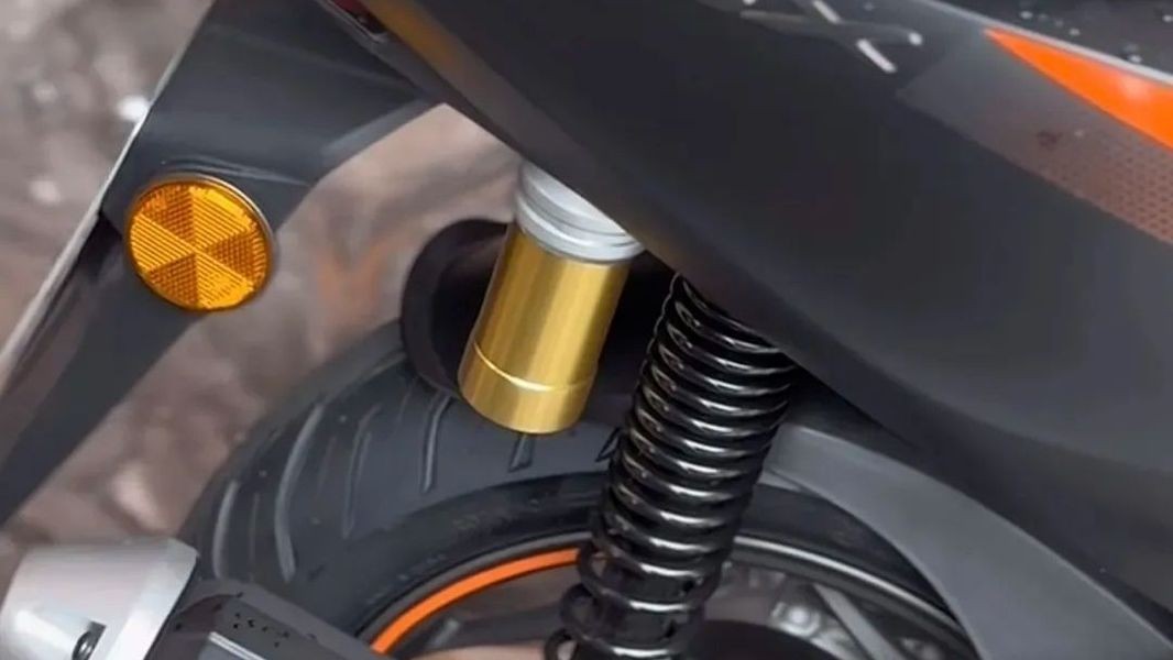 Honda ra mắt ‘vua xe ga’ 150cc mới vào tháng sau với giá 62 triệu đồng: ‘Nét’ hơn Air Blade, có ABS và TCS như SH ảnh 6