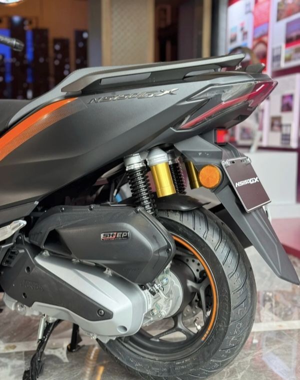 Honda ra mắt ‘vua xe ga’ 150cc mới vào tháng sau với giá 62 triệu đồng: ‘Nét’ hơn Air Blade, có ABS và TCS như SH ảnh 7