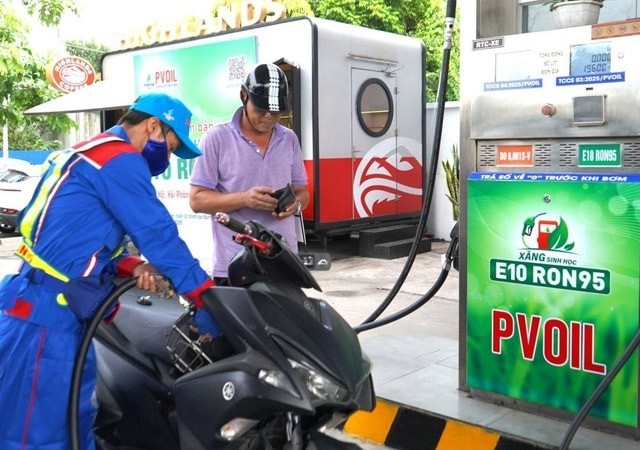 Vì sao xe máy bị hụt ga khi đổ xăng E10? Biện pháp khắc phục như thế nào? ảnh 2