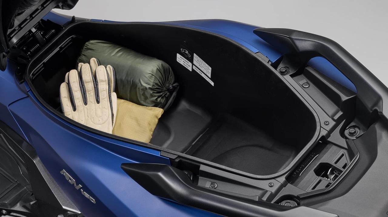 ‘Honda SH phiên bản đi phượt’ mới chính thức mở bán giá 77 triệu đồng, thiết kế 'đỉnh' hơn Air Blade ảnh 7