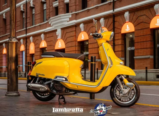 ‘Huyền thoại xe ga’ 150cc mới của Ý chính thức ra mắt giá 66 triệu đồng, khắc chế Honda SH và Air Blade ảnh 4