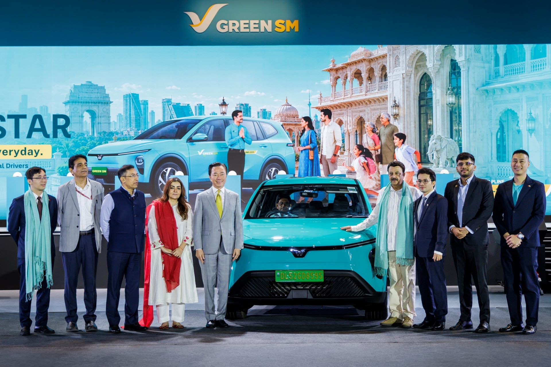 khach-moi-xe-green-sm-limo-1780668957.jpg