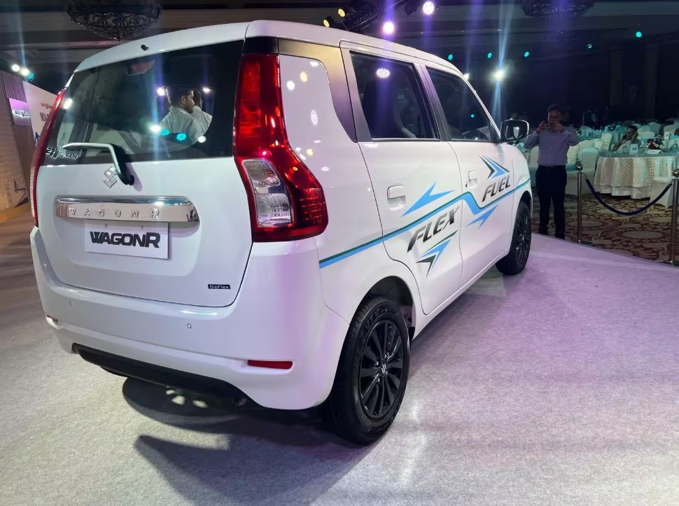 Suzuki chính thức ra mắt mẫu ô tô hatchback mới giá 173 triệu đồng rẻ gần bằng Honda SH, khắc chế cứng Hyundai Grand i10 ảnh 4