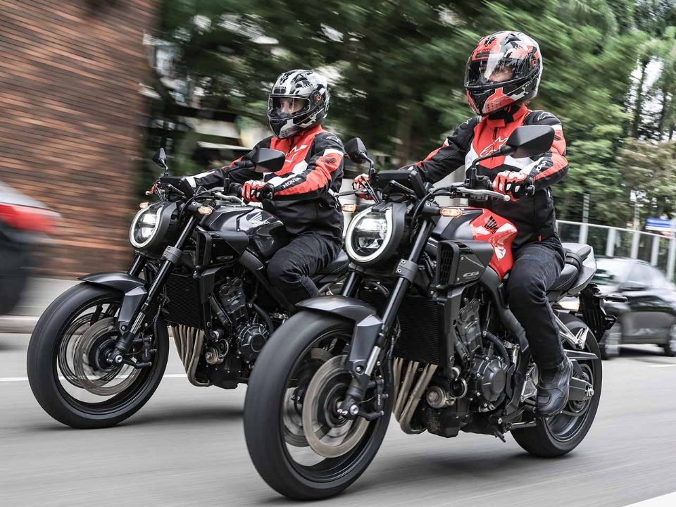 Honda chính thức ra mắt ‘vua côn tay’ mới là ‘đàn anh’ của Winner R, phân khúc cao hơn Yamaha Exciter, giá cực mềm ảnh 1