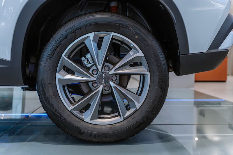 Omoda & Jaecoo Việt Nam bổ sung phiên bản Omoda C5 Sport, có giá bán ưu đãi dưới 500 triệu đồng ảnh 2