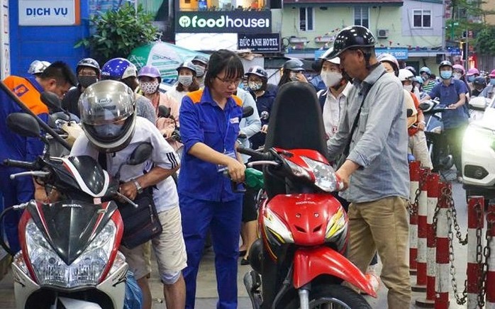 Tin xe trưa 19/6: ‘Vua côn tay’ mới của Honda ra mắt với giá hấp dẫn, phân khúc trên Winner R và Yamaha Exciter ảnh 3