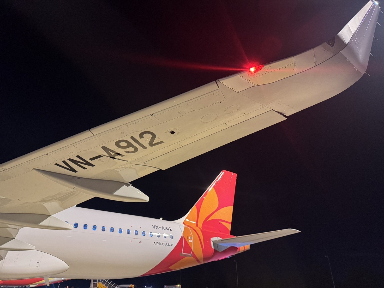 sun-phu-quoc-airways-a320-1782272448.jpg