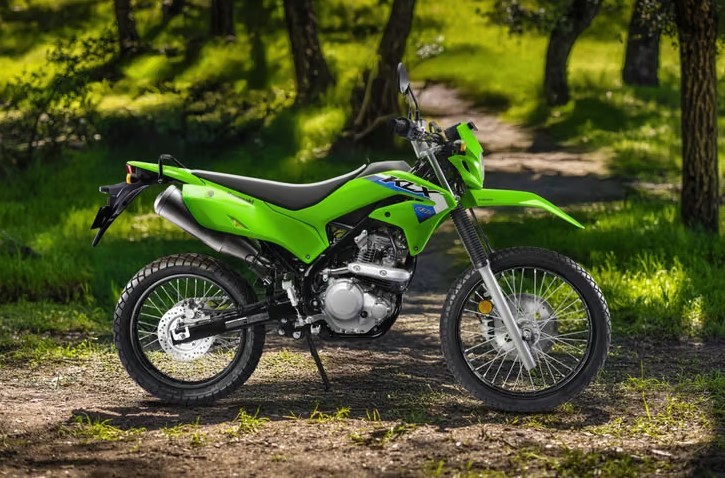 Chính thức ra mắt ‘vua côn tay’ 233cc mới giá chỉ 53 triệu đồng, phong cách khác hẳn Yamaha Exciter và Honda Winner R ảnh 1