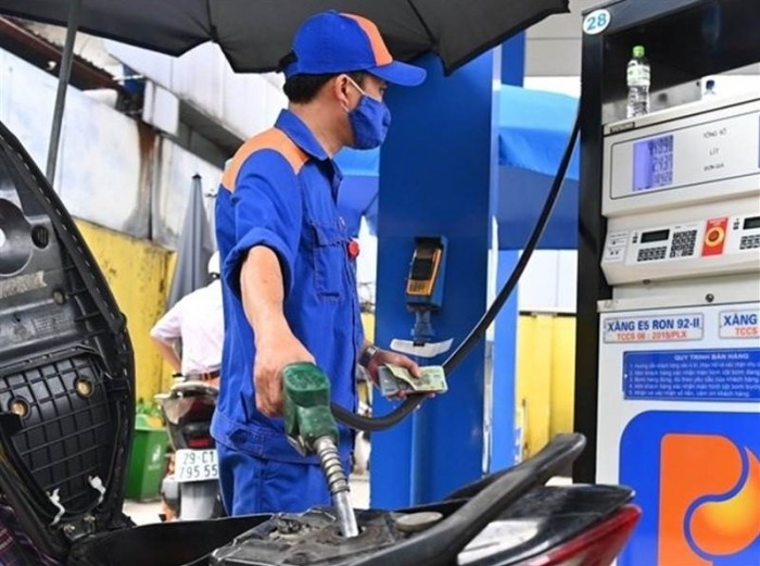 Tin xe hot 25/6: Ra mắt ‘vua côn tay’ mới giá 53 triệu đồng ngang tầm Yamaha Exciter, phong cách khác Honda Winner R ảnh 2
