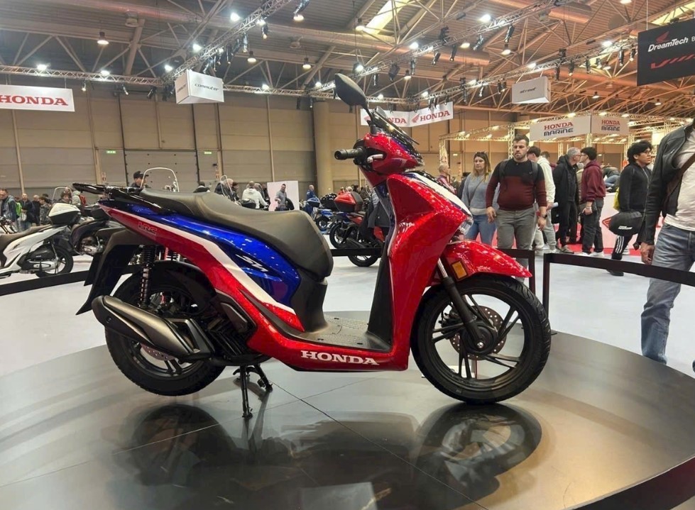Tin xe trưa 1/7: Phiên bản Honda SH 150i mới có giá cực ‘mềm’, quyết ‘gây sốt’ tại thị trường Việt Nam ảnh 1