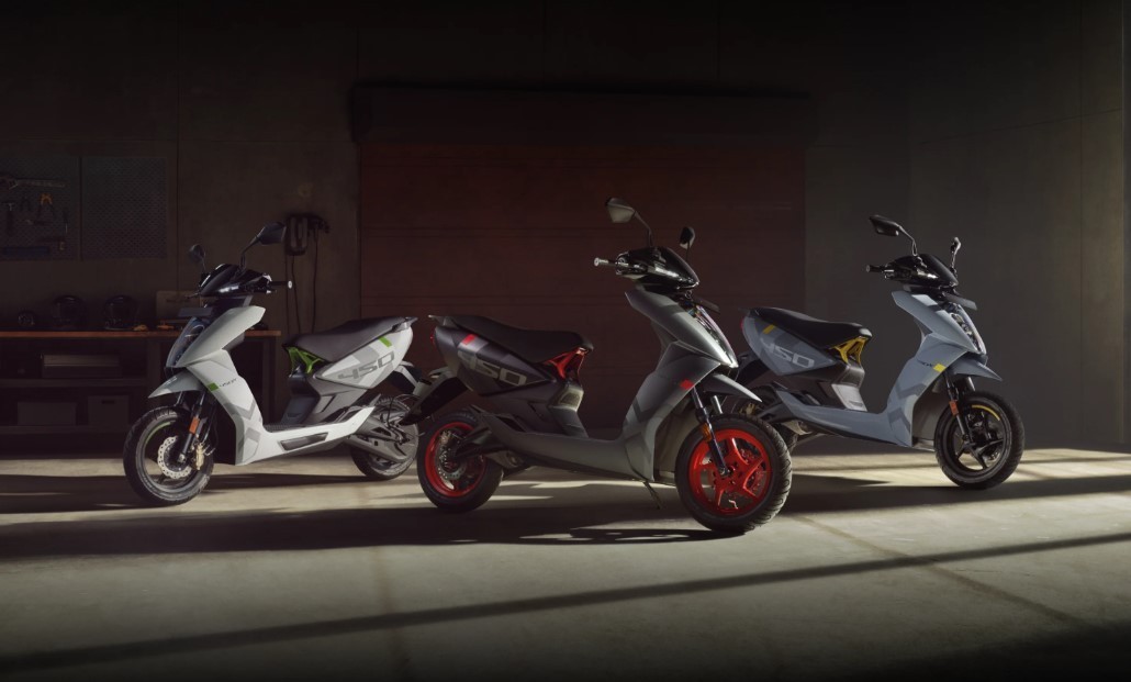 Tin xe trưa 2/7: ‘Kẻ thay thế Honda Vision’ chính thức ra mắt, thiết kế ‘nét’ hơn SH Mode, giá chỉ 37 triệu đồng ảnh 1