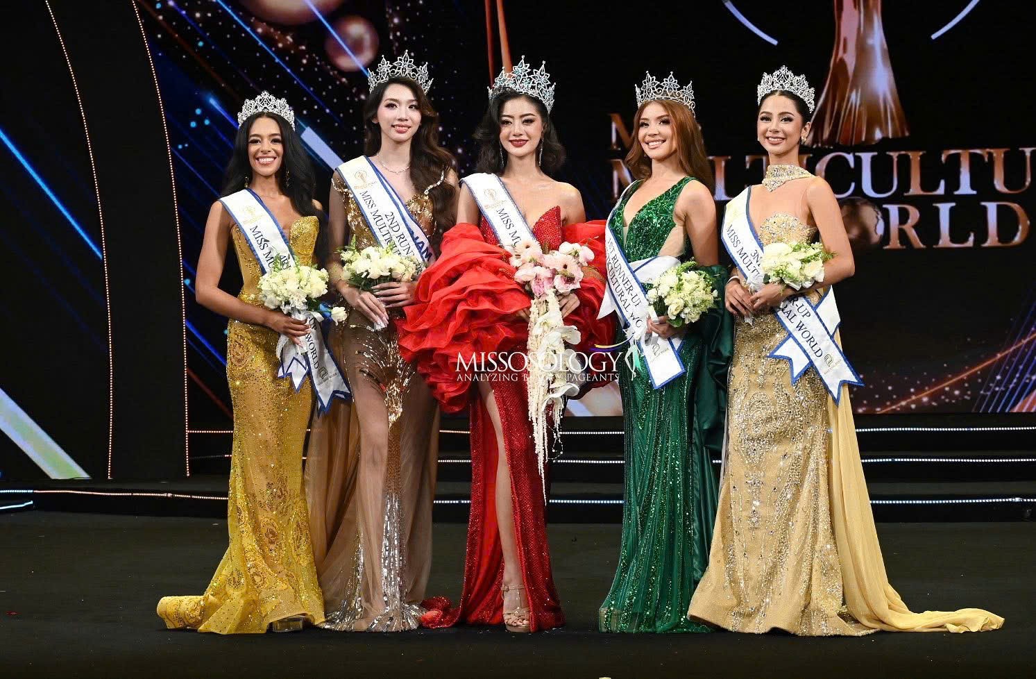 hoa-hau-a-hau-miss-multicultural-world-2026-1783080859.jpg