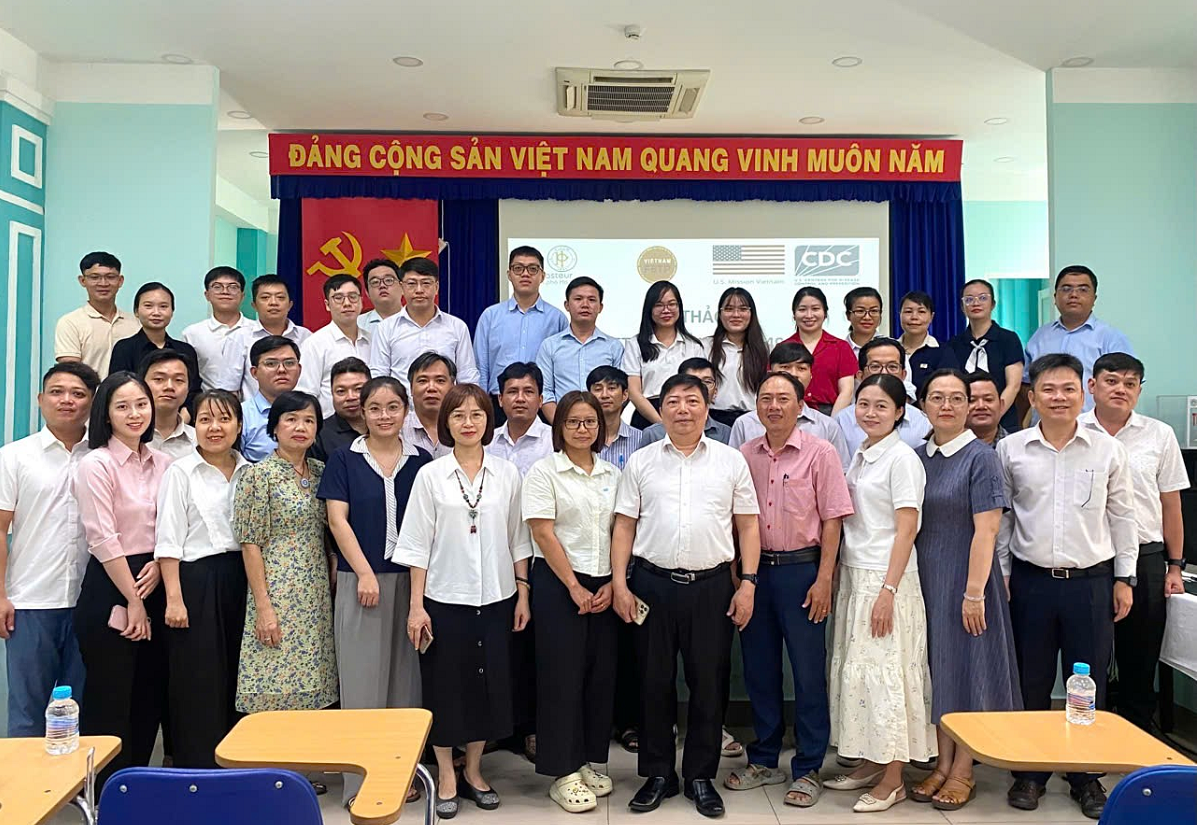 can-bo-y-te-tuyen-co-so-duoc-dao-tao-dich-te-hoc-thuc-dia-de-nang-nang-luc-phong-chong-dich-3-1783352851.png