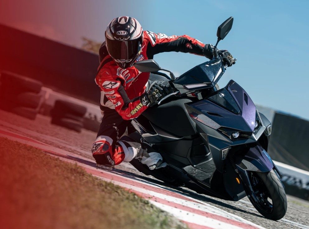 &lsquo;Kỳ ph&ugrave;ng địch thủ&rsquo; của Honda SH 125i ch&iacute;nh thức ra mắt: Thiết kế cực &lsquo;n&eacute;t&rsquo;, c&oacute; phanh ABS, gi&aacute; 84 triệu đồng ảnh 4