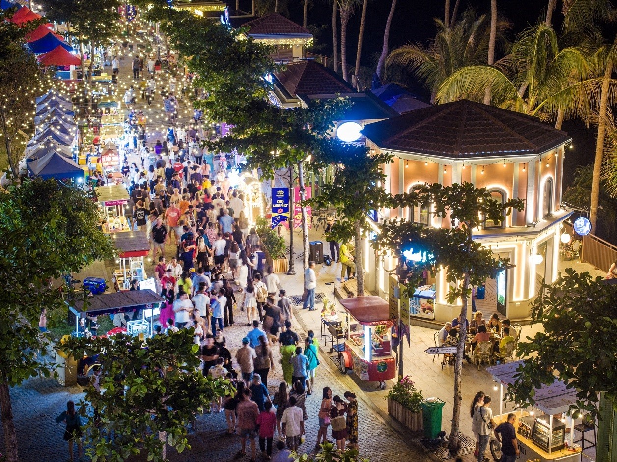 cho-dem-vui-fest-bazaar-phu-quoc-1783595082.jpg