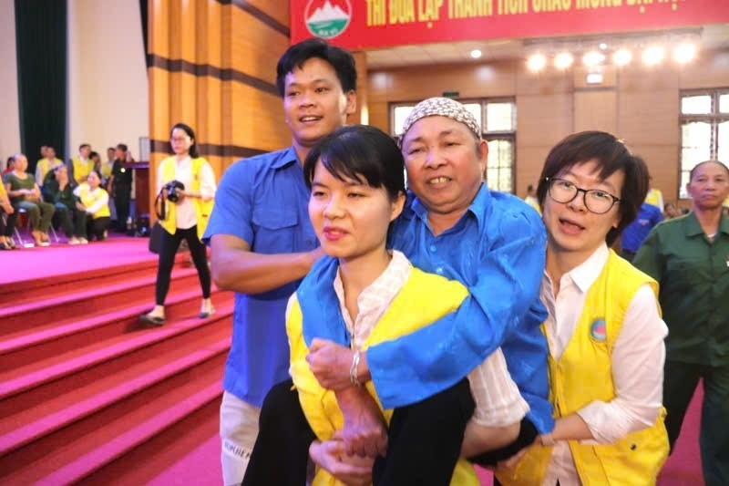 clb-tinh-nguoi-hoat-dong-tri-an-1783687230.jpg
