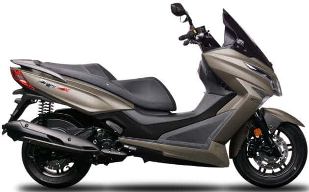 Quên Honda SH đi, ‘vua xe ga’ 250cc mới giá 100 triệu đồng chính thức ra mắt, có ABS 2 kênh của Bosch, màn LCD xịn sò ảnh 3