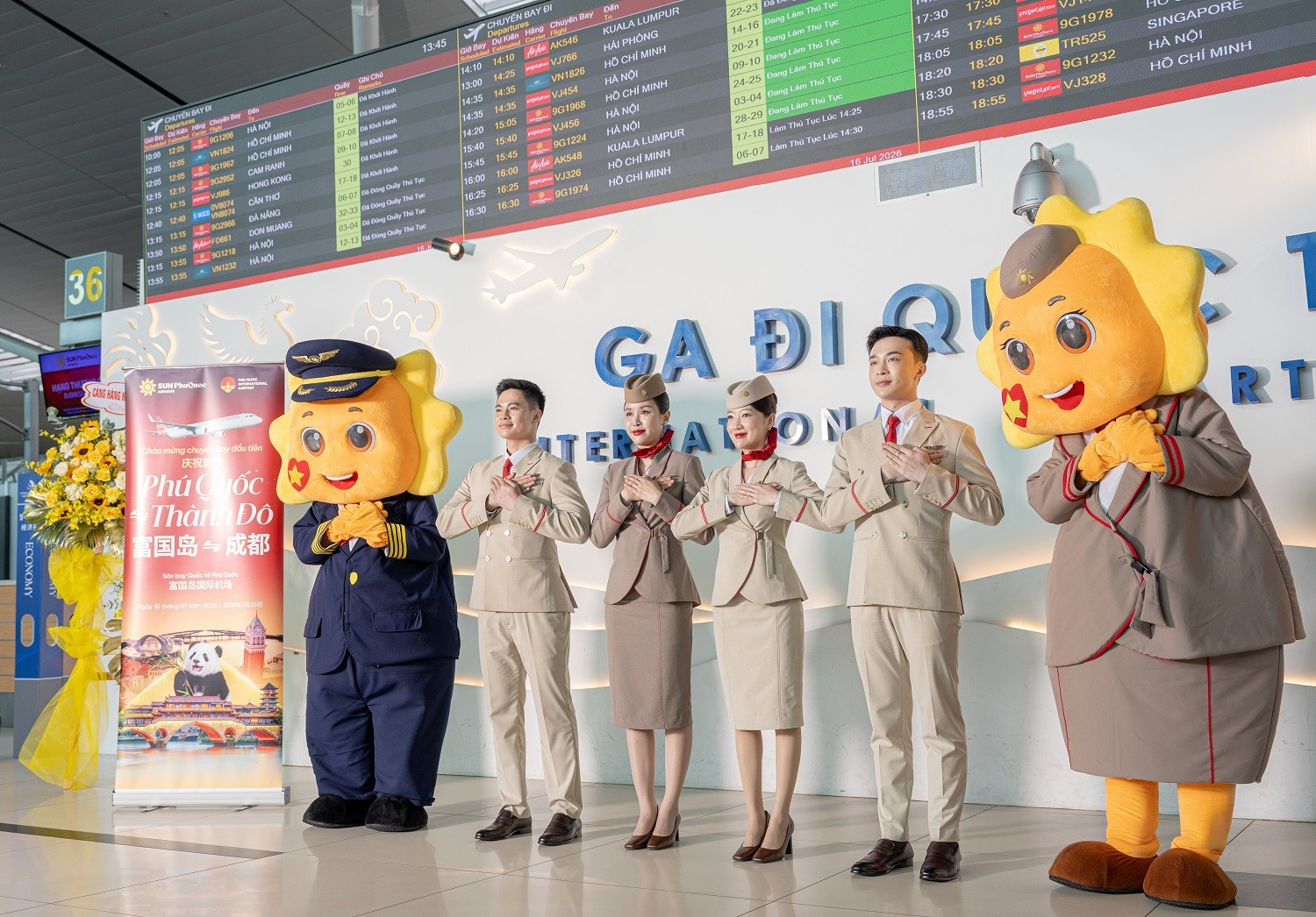 tiep-vien-sun-phuquoc-airways-1784265479.jpg