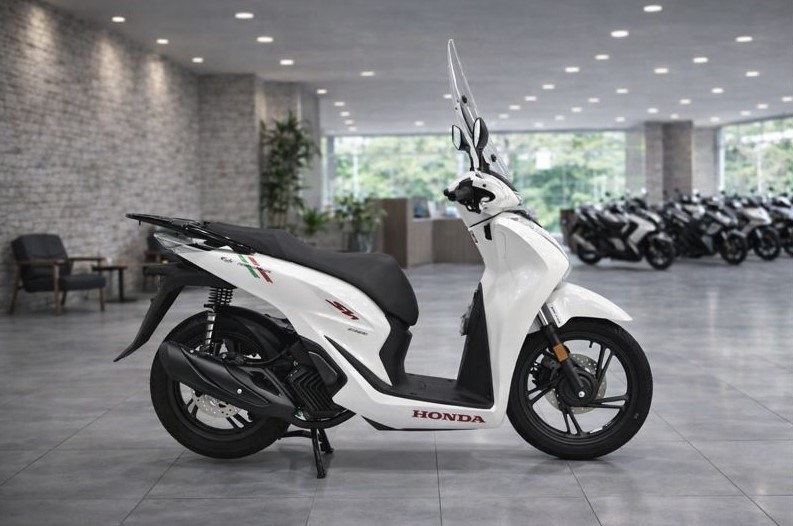 Tin xe hot 17/7: Honda SH giảm giá xuống mức rẻ kỷ lục, khách Việt săn đón vì tiết kiệm tới 20 triệu đồng ảnh 1