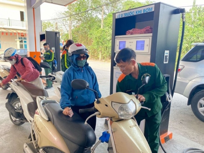 Tin xe trưa 17/7: ‘Vua xe ga’ 250cc mới ra mắt với giá 100 triệu đồng, có phanh ABS 2 kênh như Honda SH ảnh 2