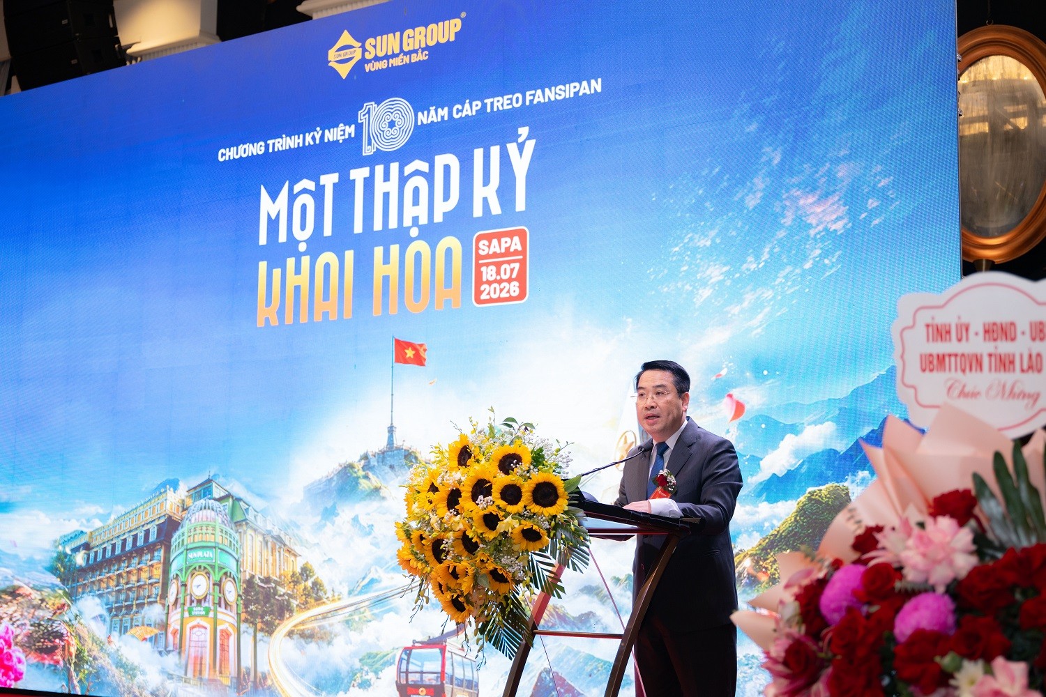 nguyen-tuan-anh-chu-tich-ubnd-tinh-lao-cai-1784432301.jpg