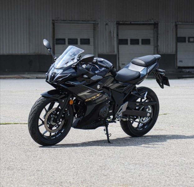 Suzuki chính thức ra mắt ‘vua côn tay’ 250cc mới giá 73 triệu đồng: Phân khối lớn hơn Yamaha Exciter và Honda Winner R ảnh 4
