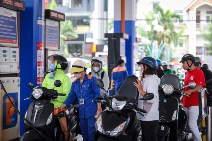 Tin xe hot 21/7: ‘Khắc tinh’ của Honda SH 125i chính thức ra mắt giá 85 triệu đồng, có màn TFT, ABS 2 kênh và TCS ảnh 3