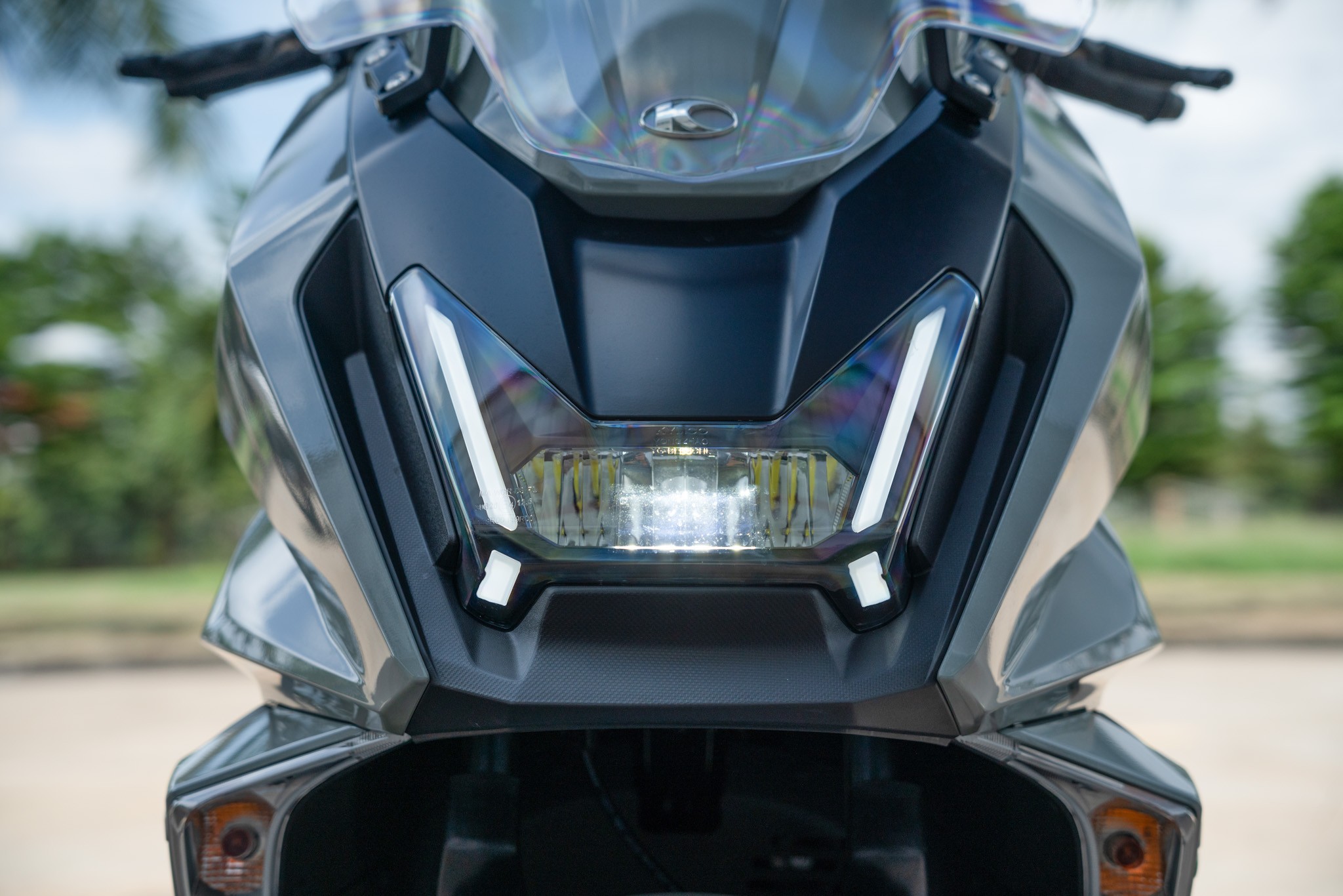 ‘Chơi sát ván’ Honda SH, ‘vua xe ga’ 150cc mới ra mắt giá 72 triệu đồng, có ABS 2 kênh và TCS ăn đứt Air Blade ảnh 4