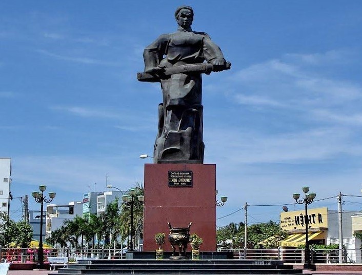tuong-dai-anh-hung-dan-toc-truong-dinh-1784678552.jpg