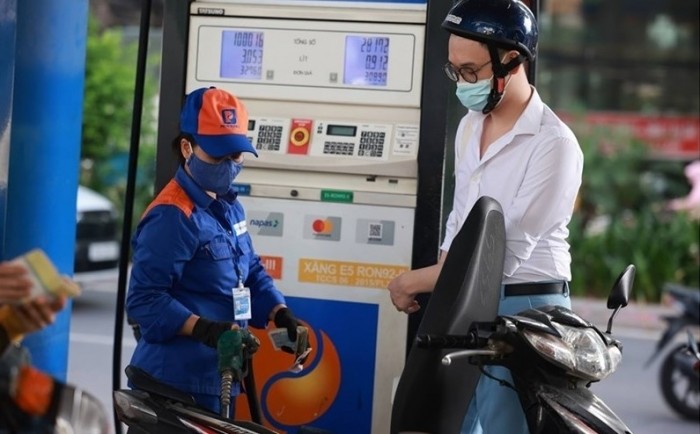 Tin xe trưa 24/7: SUV 5 chỗ ‘bình dân’ mới của Kia ra mắt, giá chỉ 321 triệu đồng rẻ hơn Morning và Hyundai Grand i10 ảnh 3