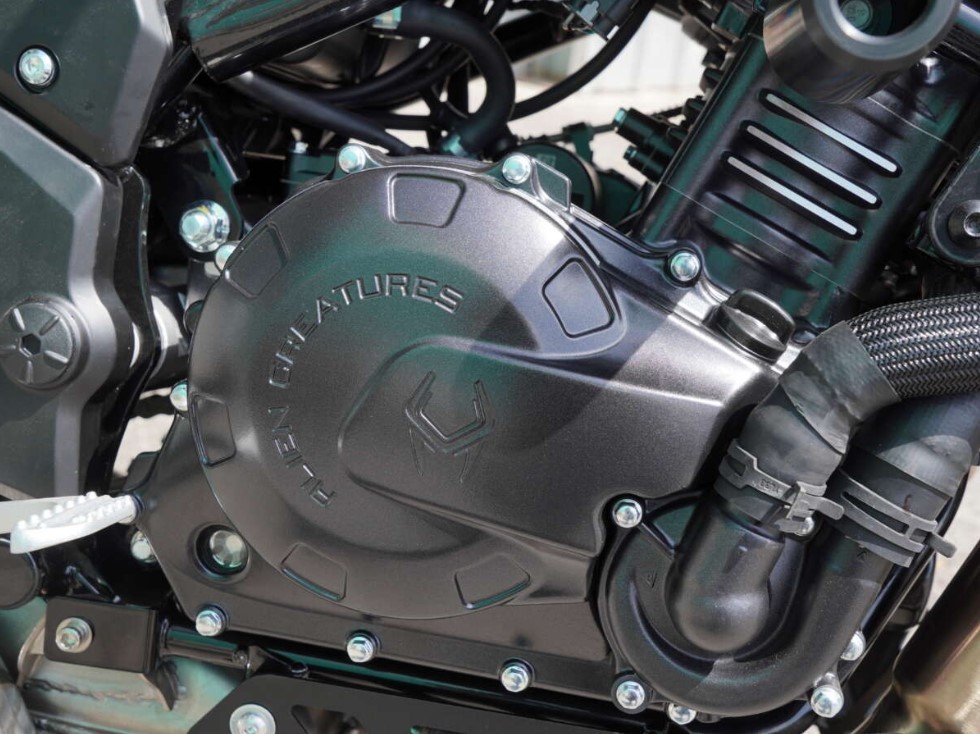 ‘Vua côn tay’ mới phân khối lớn hơn Honda Winner R và Yamaha Exciter chính thức ra mắt, ‘gây sốt’ vì giá quá rẻ ảnh 5