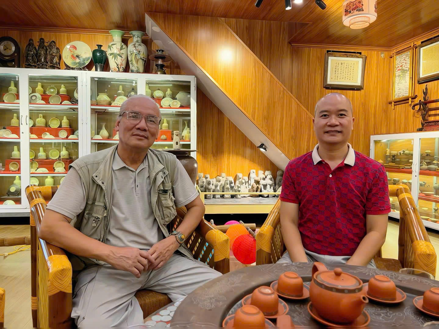 doanh-nhan-le-quang-duong-khong-gian-gom-luy-lau-1784974812.jpg