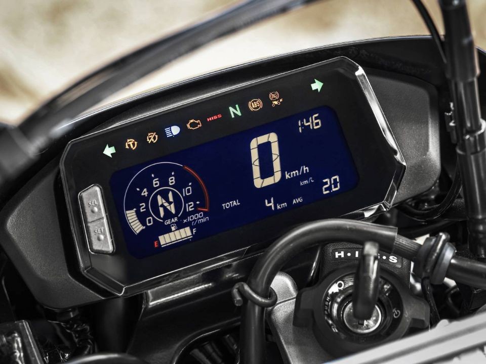 Honda chính thức ra mắt ‘huyền thoại côn tay’ mới giá ‘mềm’: Khác biệt Winner R và Yamaha Exciter, có phanh ABS 2 kênh ảnh 7