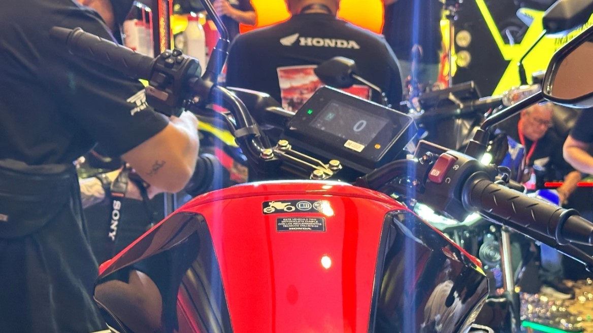 Honda chính thức nhận cọc ‘vua côn tay’ 125cc mới giá 47,6 triệu đồng, thiết kế cá tính hơn Winner R và Yamaha Exciter ảnh 5