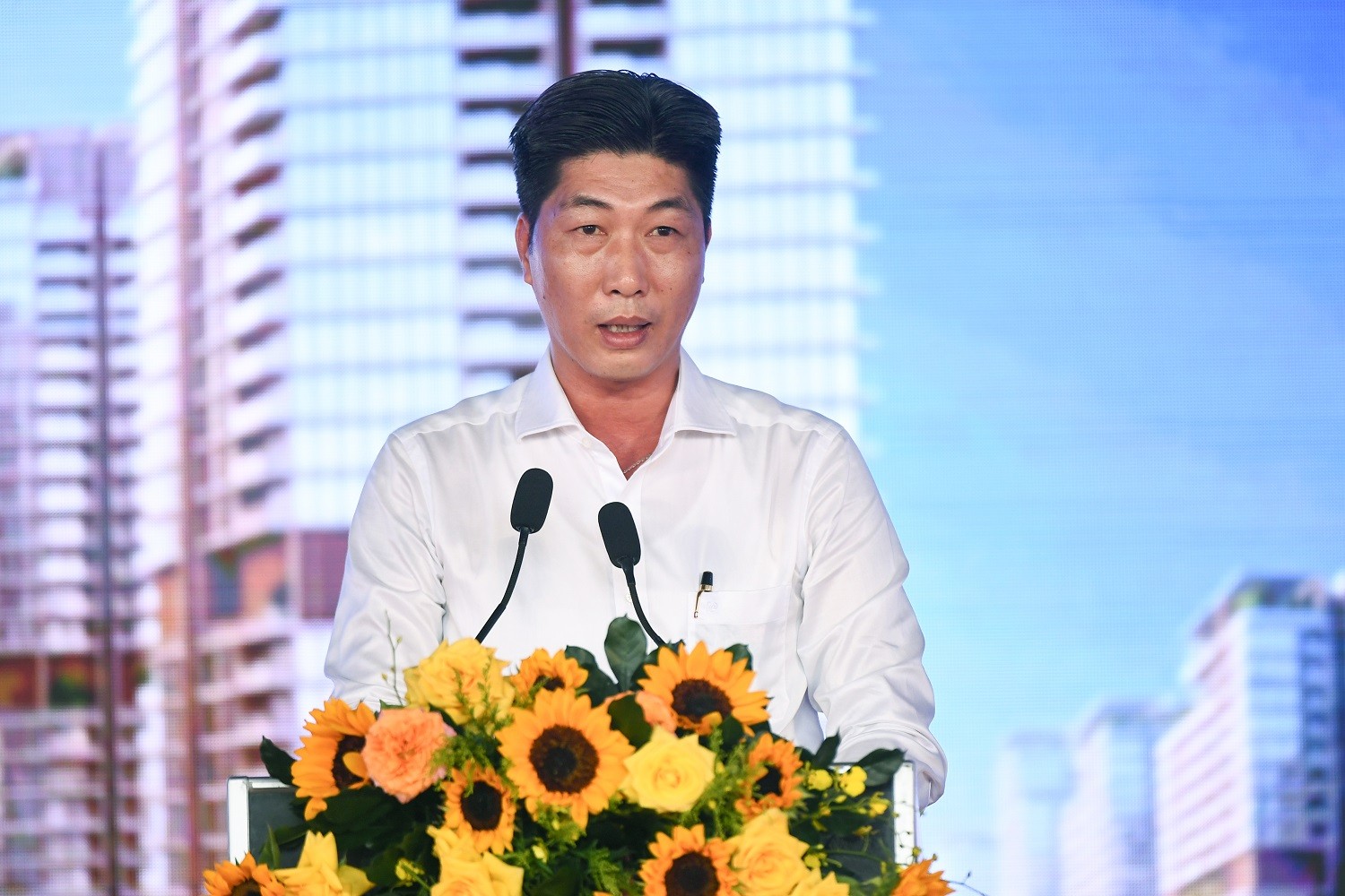 nguyen-le-quoc-toan-pho-chu-tich-phu-quoc-1785755257.jpg