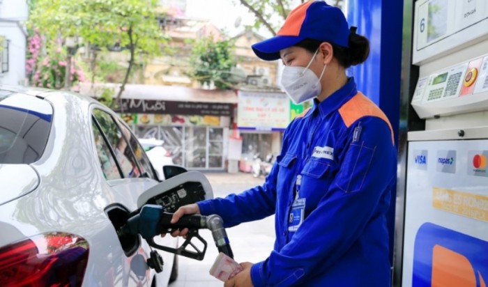 Tin xe hot 3/8: Ra mắt ‘vua côn tay’ Ý giá rẻ như Yamaha Exciter và Honda Winner R, nhưng trang bị ‘đỉnh’ hơn ảnh 2