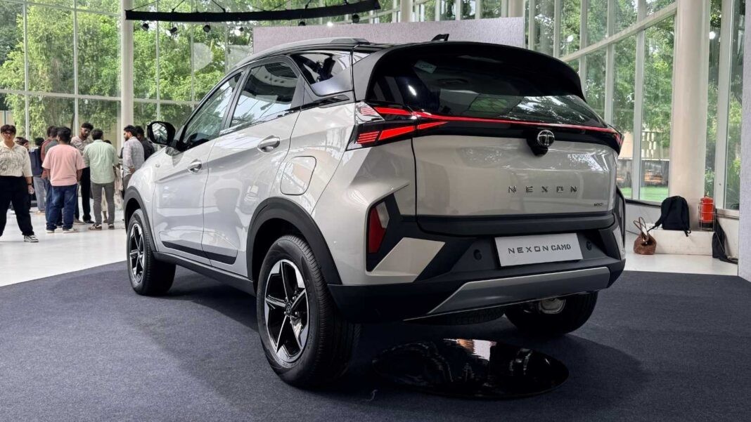 Mẫu SUV 5 chỗ mới chính thức ra mắt với giá chỉ 275 triệu đồng, rẻ hơn cả Hyundai Grand i10 và Kia Morning ảnh 3