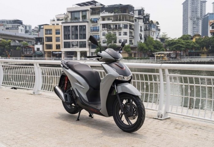 Tin xe hot 9/8: Đối thủ ‘một 9 một 10’ với Honda SH trình làng với thiết kế cực sang, có ABS 2 kênh, giá ‘mềm’ ảnh 3