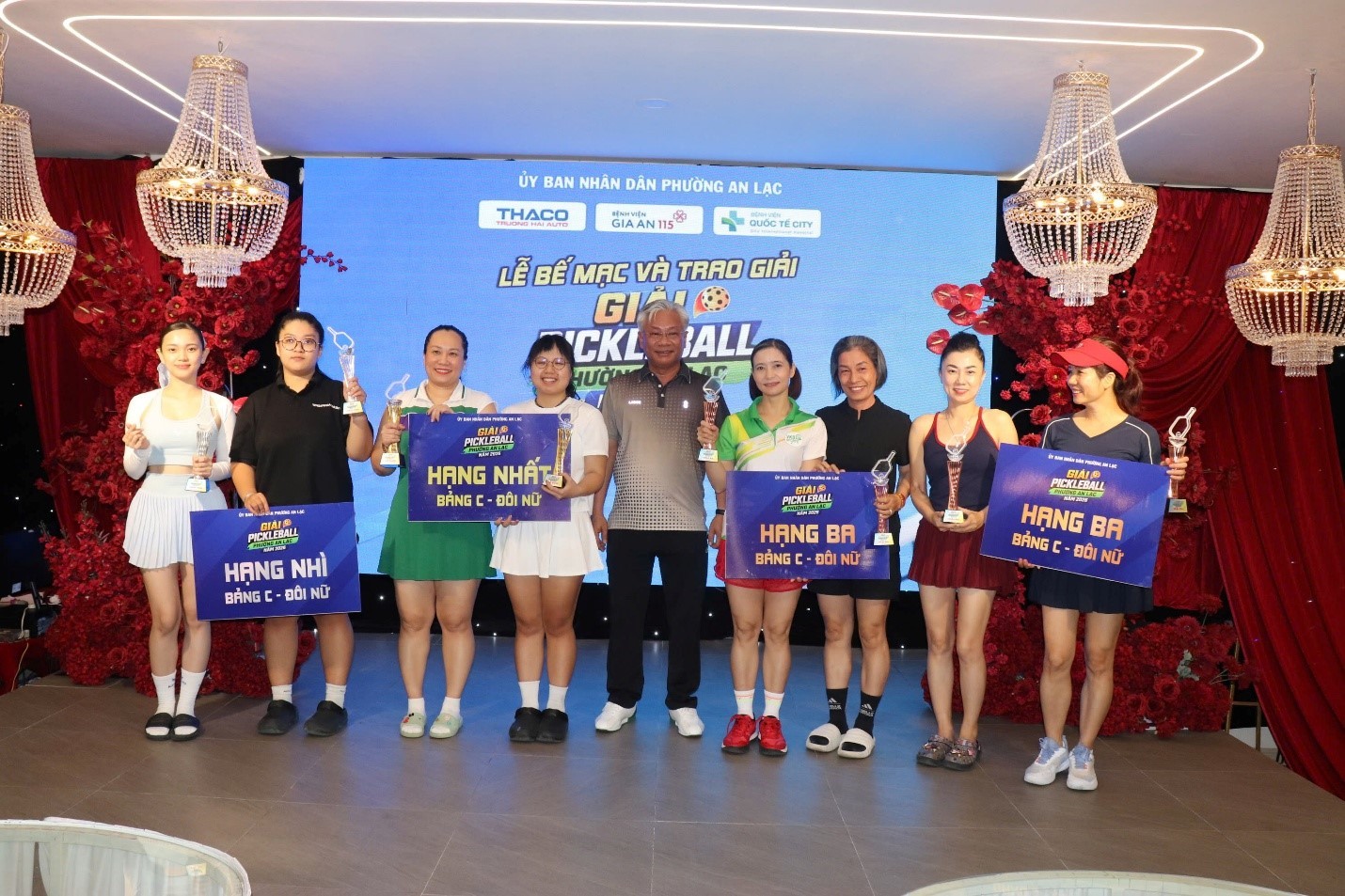 giai-pickleball-phuong-an-lac-quyen-gop-813-trieu-dong-cho-quy-den-on-dap-nghia-6-1786459220.jpg
