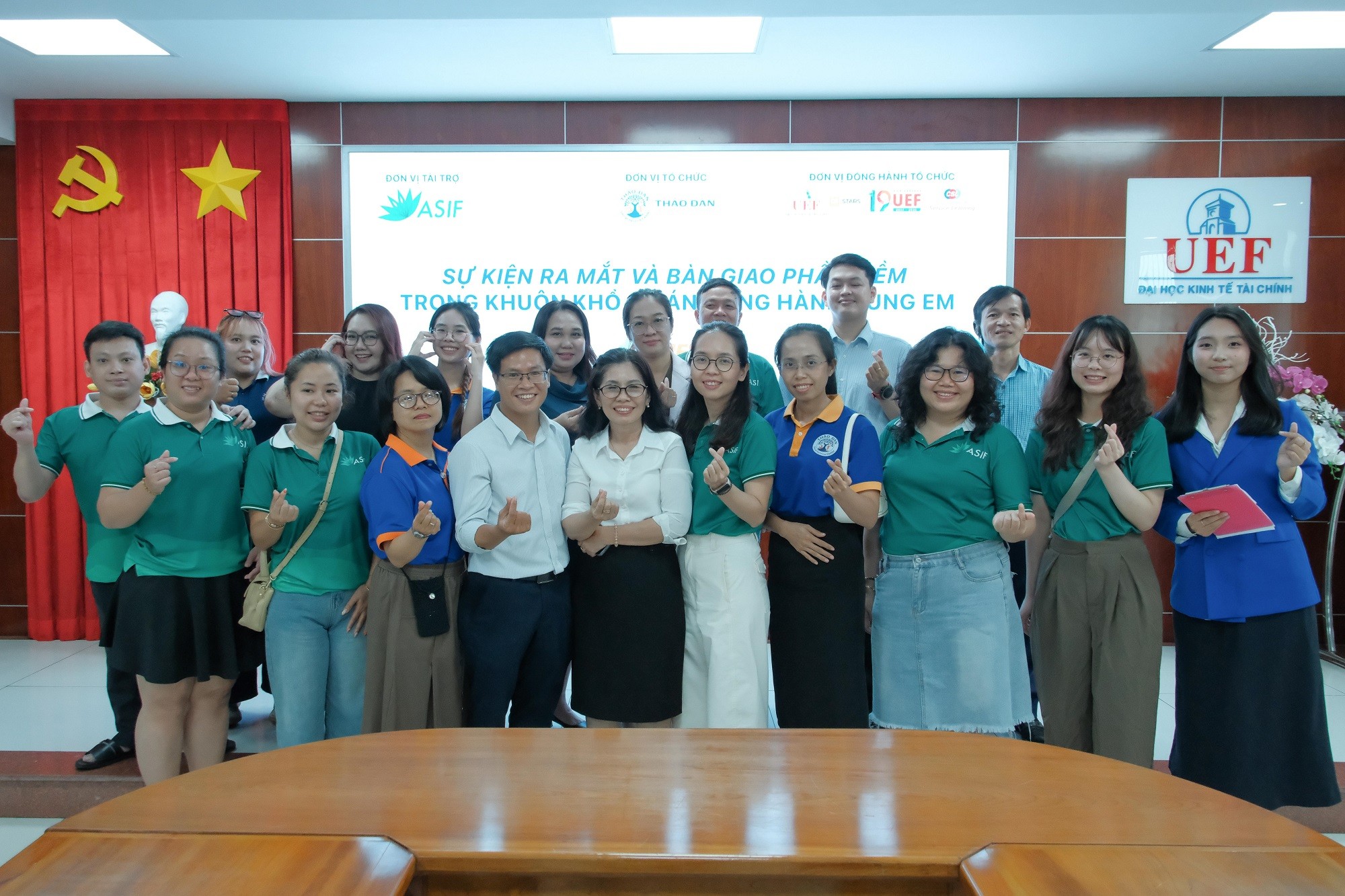 lanh-dao-thao-dan-va-asif-1786462271.jpg